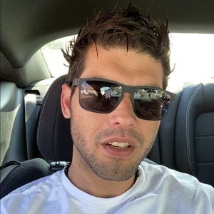 Meet your Posher, Idelfonso